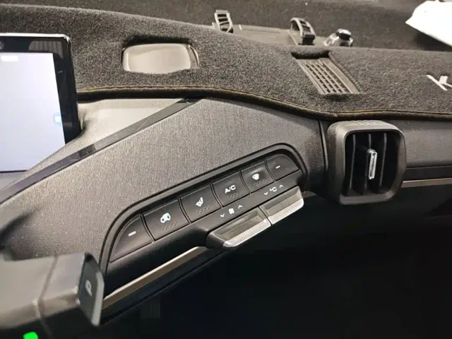 Baojun KiWi EV — Фото автомобиля 12