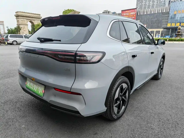 Geely Galaxy E5 — Фото автомобиля 7