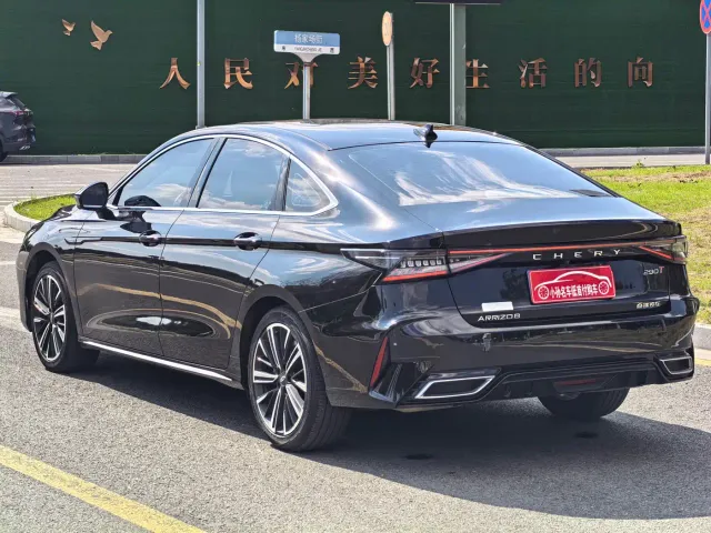 Chery Arrizo 8 — Фото автомобиля 10