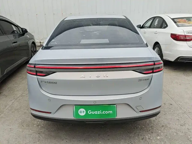 GAC Aion S Plus — Фото автомобиля 5