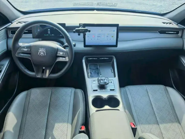 BYD Qin PLUS — Фото автомобиля 8