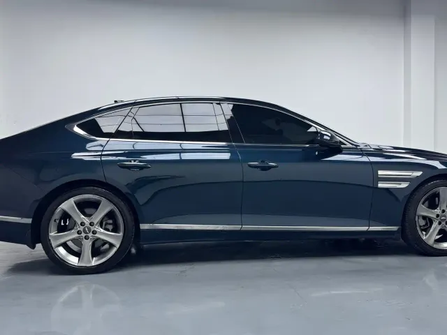 Genesis G80 — Фото автомобиля 9