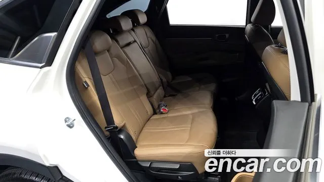 Kia Sorento Бензин 2.5T 2WD — Фото автомобиля 10