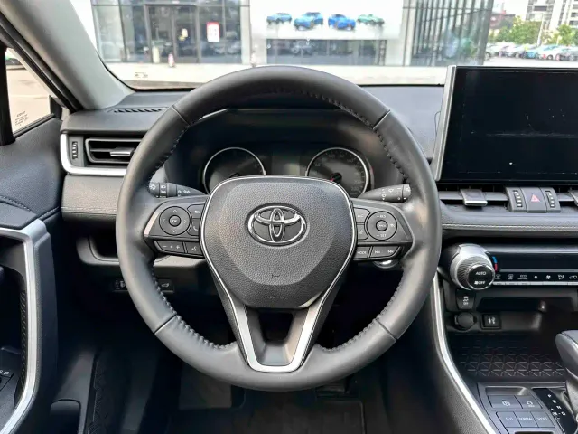 Toyota Wildlander — Фото автомобиля 8