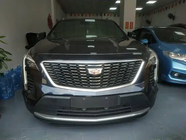 Cadillac XT4 — Фото автомобиля 2