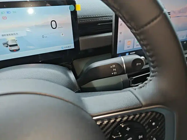Baojun Yep Plus — Фото автомобиля 13