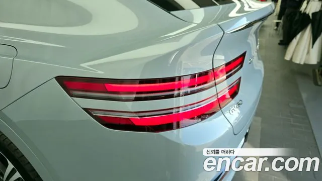Genesis GV80 — Фото автомобиля 23