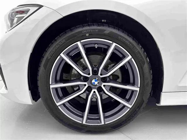BMW 3 Series — Фото автомобиля 29