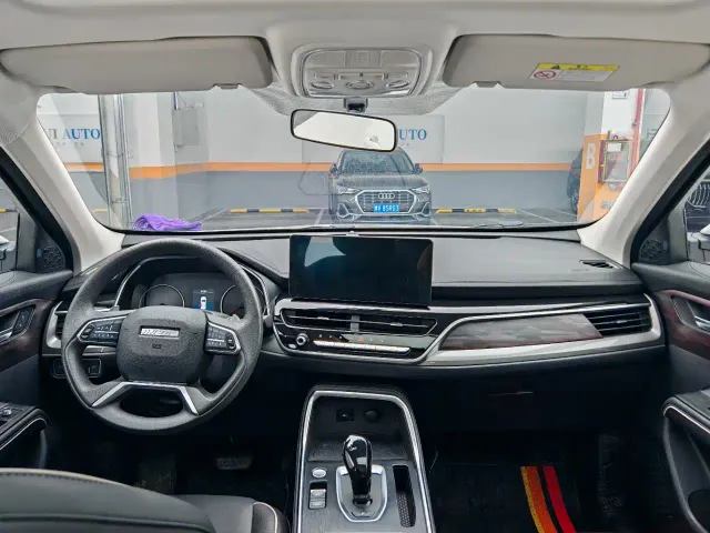 Haval H6 — Фото автомобиля 12