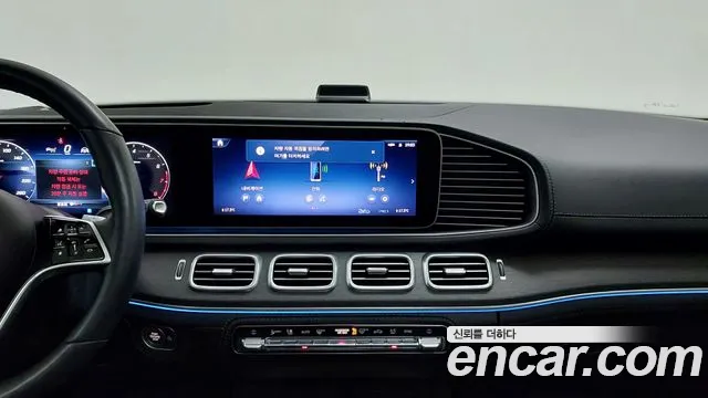 Mercedes-Benz GLE-Class — Фото автомобиля 16