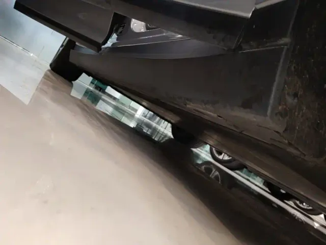 Li Auto i8 — Фото автомобиля 20
