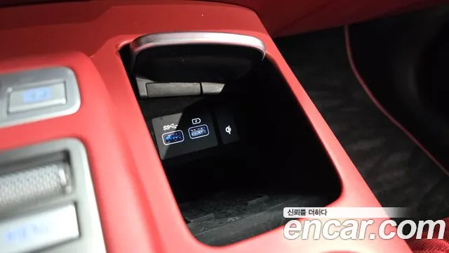 Genesis GV70 2.2 Дизель AWD — Фото автомобиля 21