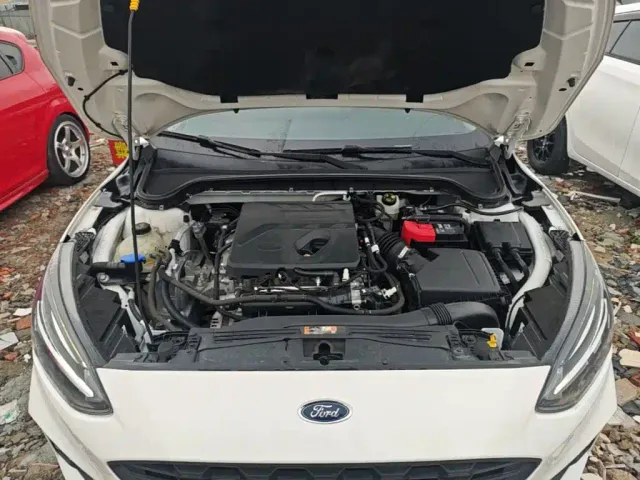Ford Focus — Фото автомобиля 19