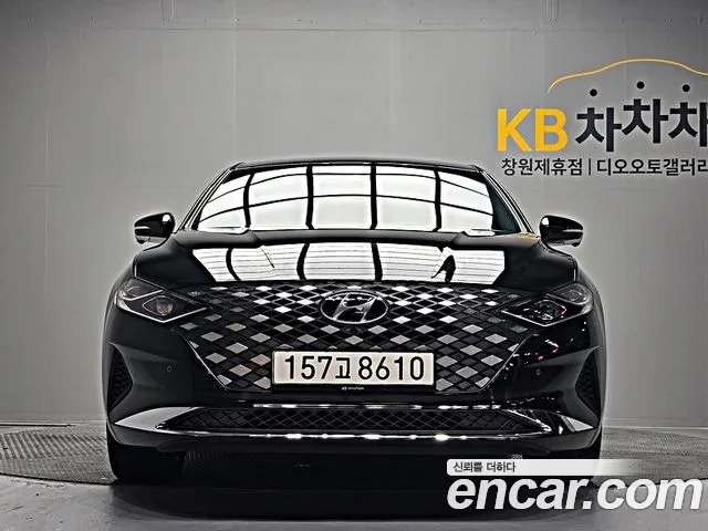 Hyundai Grandeur Новый Grandeur IG — Фото автомобиля 2