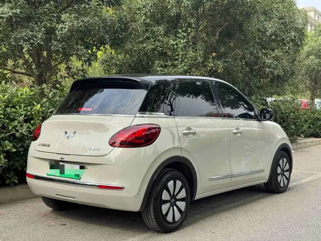 Wuling Bingo — Фото автомобиля 4