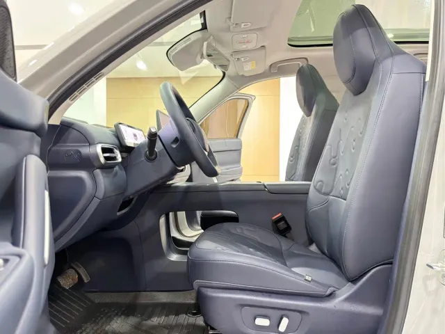 Leapmotor A10 — Фото автомобиля 10