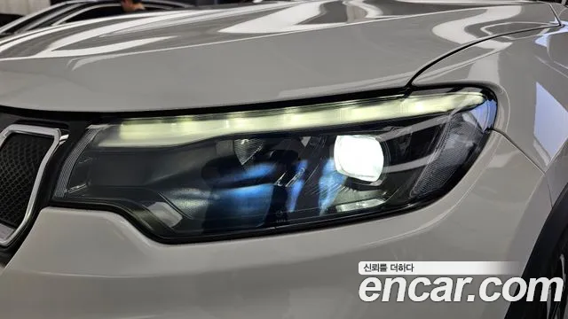 Jeep Compass — Фото автомобиля 22
