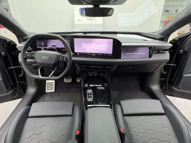 Audi A6L e-tron — Фото автомобиля 11