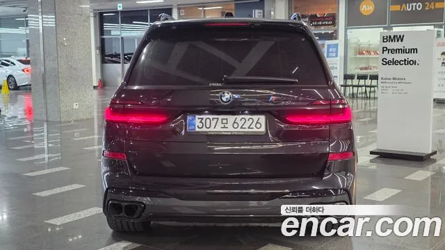BMW X7 G07 — Фото автомобиля 3