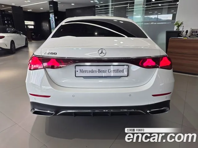 Mercedes-Benz E-Class W214 — Фото автомобиля 4