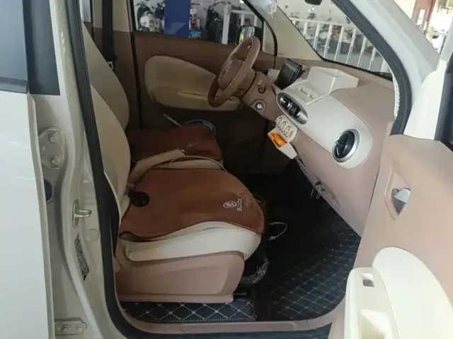 Wuling Hongguang Mini EV — Фото автомобиля 8