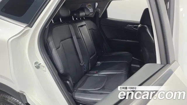 Kia Sportage Sportage 5-е поколение Дизель 2.0 4WD — Фото автомобиля 3