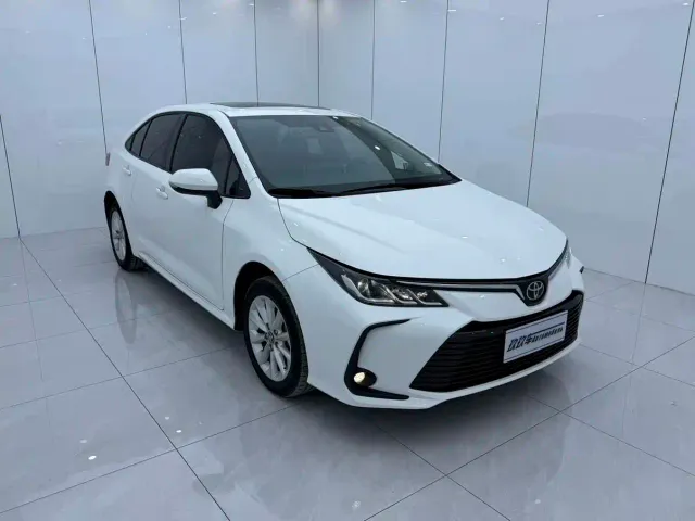 Toyota Corolla — Фото автомобиля 3