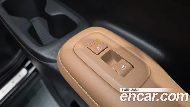 Hyundai Santa Fe — Фото автомобиля 25
