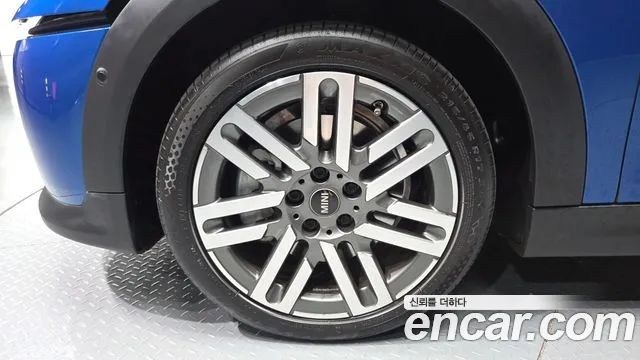 Mini Cooper — Фото автомобиля 5