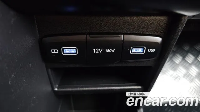 Hyundai Staria — Фото автомобиля 27
