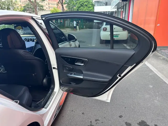 Mercedes-Benz C-Class — Фото автомобиля 16