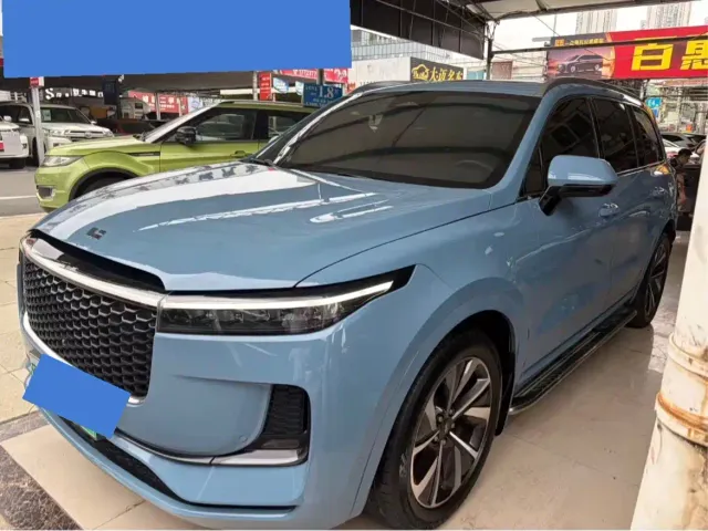 Фотография автомобиля — Li Auto ONE
