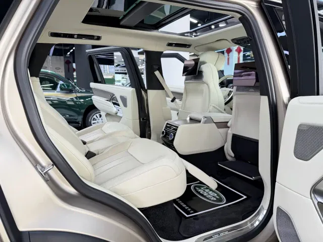 Land Rover Range Rover — Фото автомобиля 20