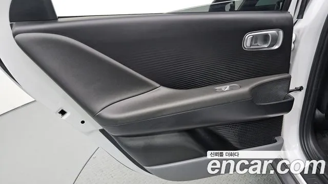 Hyundai Ioniq 6 — Фото автомобиля 14