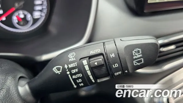 Hyundai Santafe Новый Santa Fe Дизель 2.2 2WD — Фото автомобиля 15