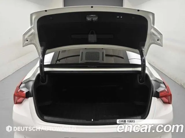 Kia K8 Hybrid — Фото автомобиля 19