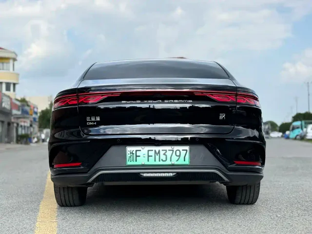 BYD Han — Фото автомобиля 14