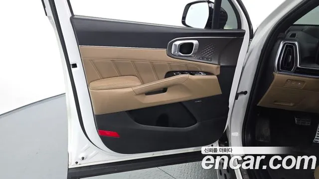 Kia Sorento — Фото автомобиля 24