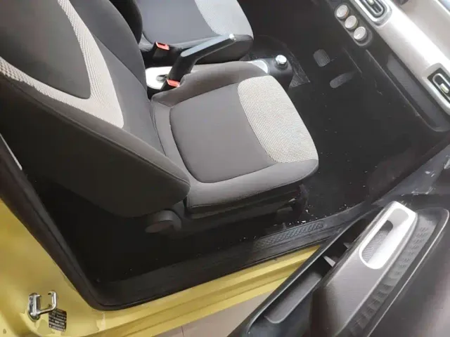 Wuling Hongguang Mini EV — Фото автомобиля 24