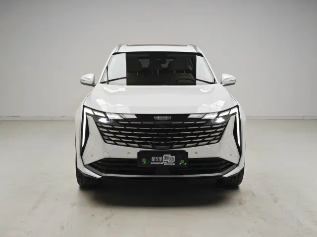 Geely Boyue L — Фото автомобиля 2