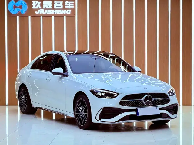 Mercedes-Benz C-Class — Фото автомобиля 3