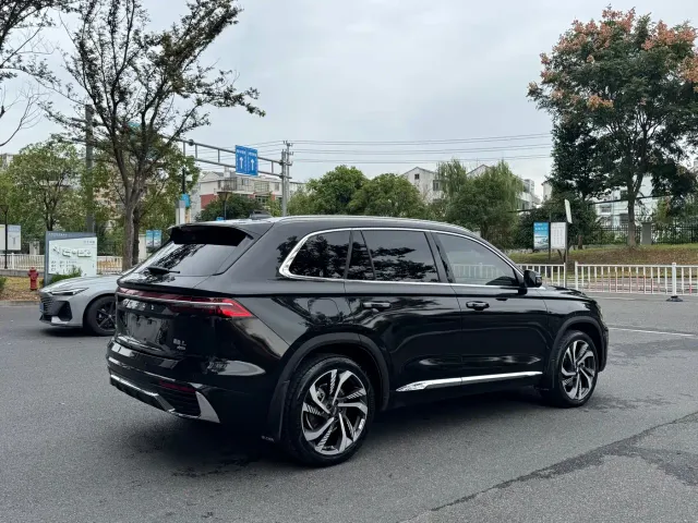 Geely Xingyue L — Фото автомобиля 5