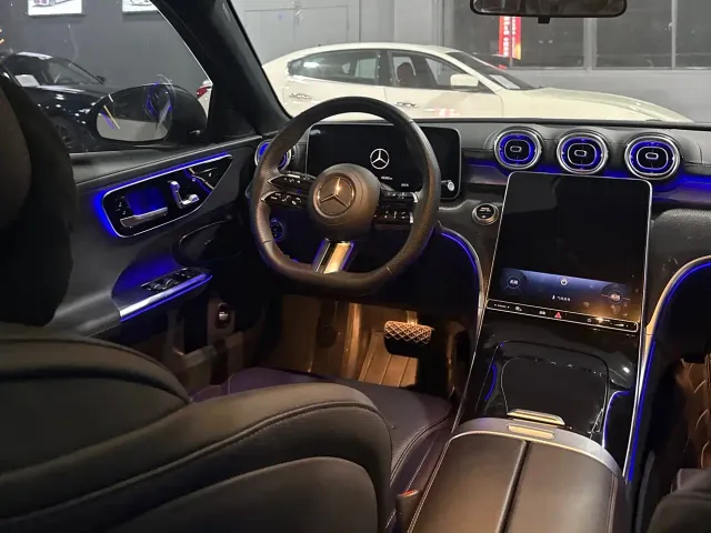 Mercedes-Benz C-Class — Фото автомобиля 14