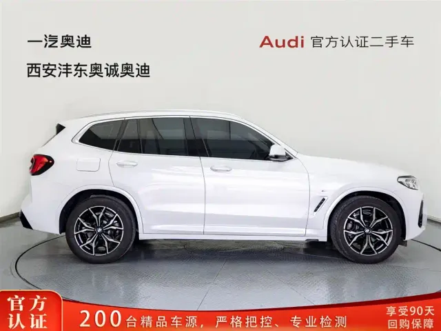 BMW X3 — Фото автомобиля 3