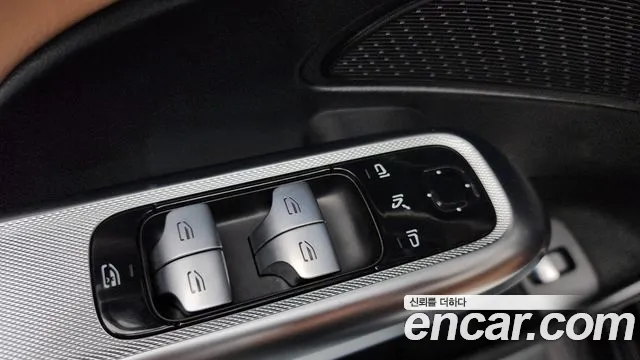 Mercedes-Benz E-Class W214 — Фото автомобиля 29