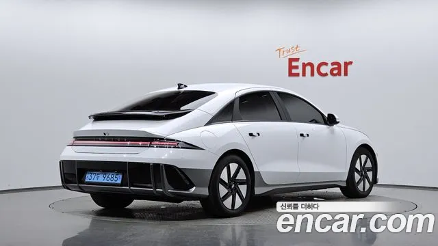Фотография автомобиля — Hyundai Ioniq 6