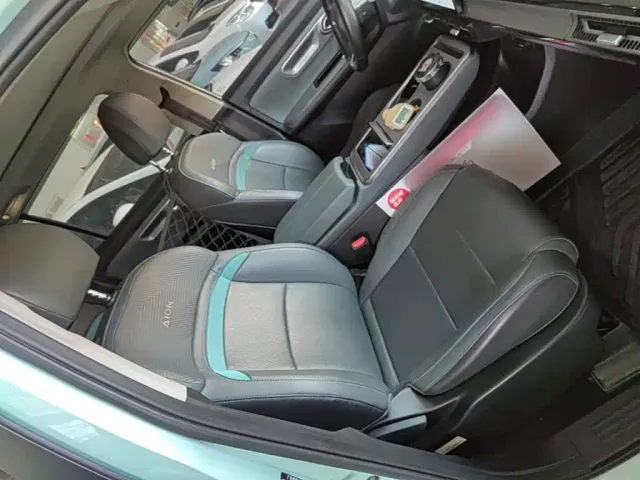GAC Aion Y — Фото автомобиля 24