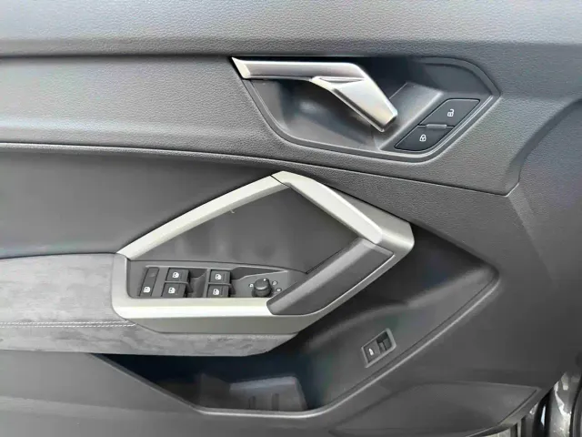 Audi Q3 — Фото автомобиля 22