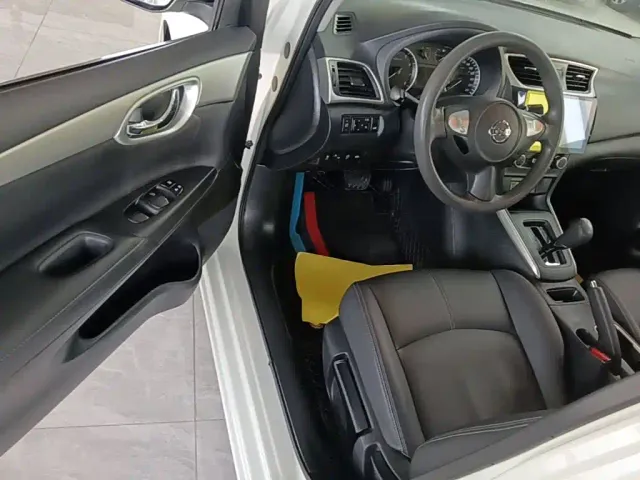 Nissan Sylphy — Фото автомобиля 15