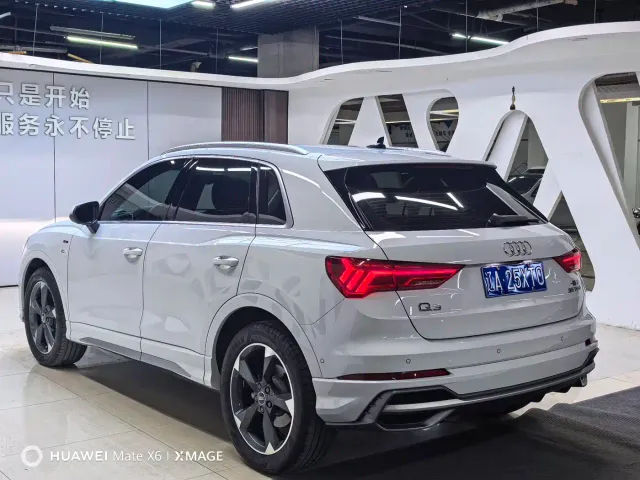 Audi Q3 — Фото автомобиля 4